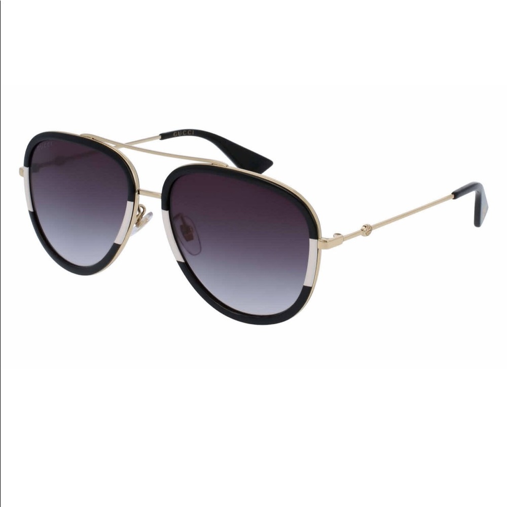 Gucci Sunglasses 🕶